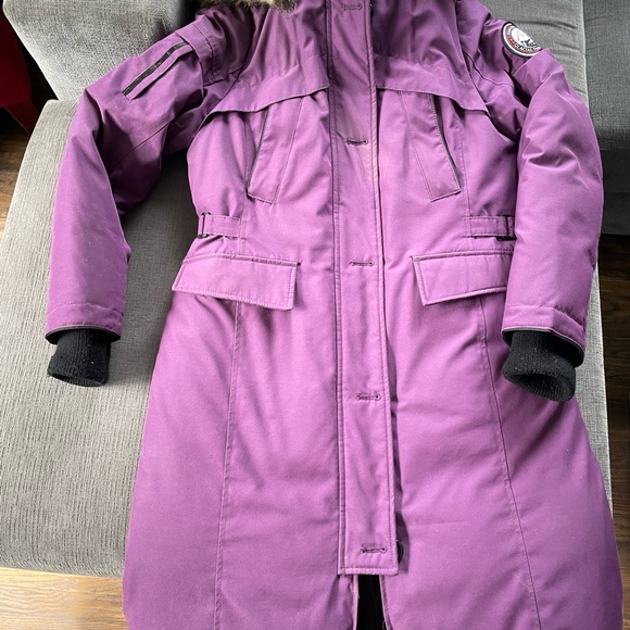 Winter Parka - Picture 1 of 3